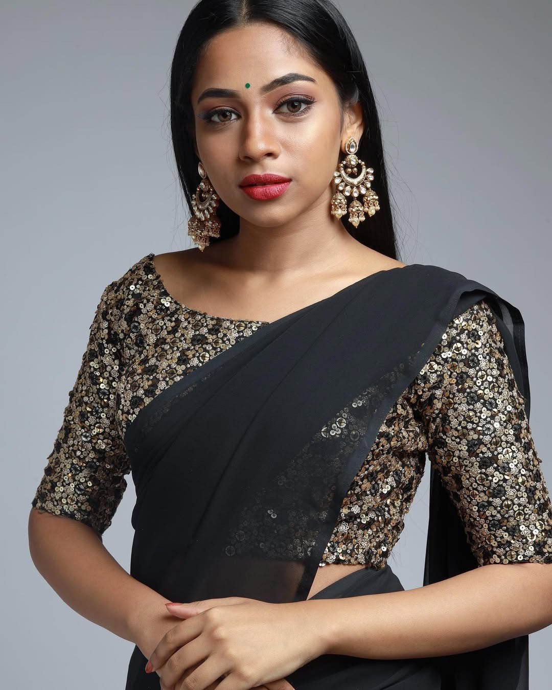 Georgette saree with stitched blouse-Black