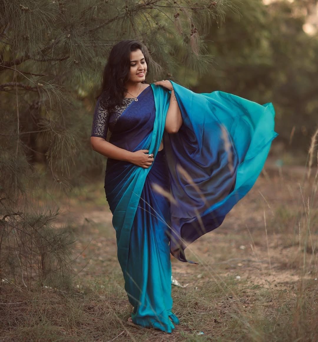 Dual shaded saree-Blue