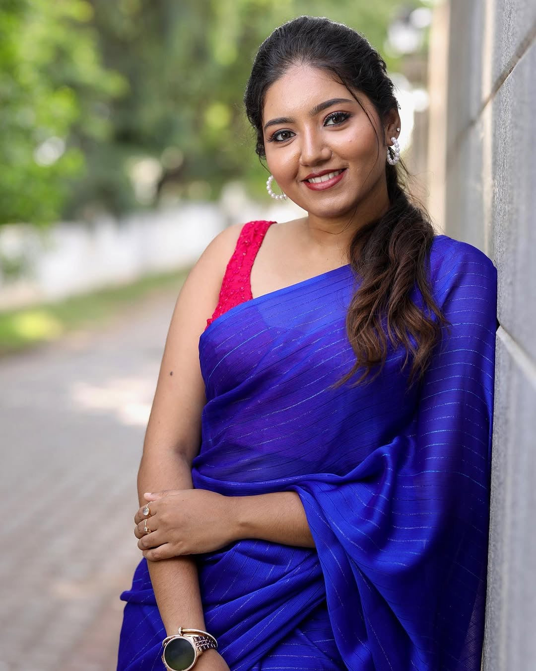 Zari Chiffon saree-Royalblue