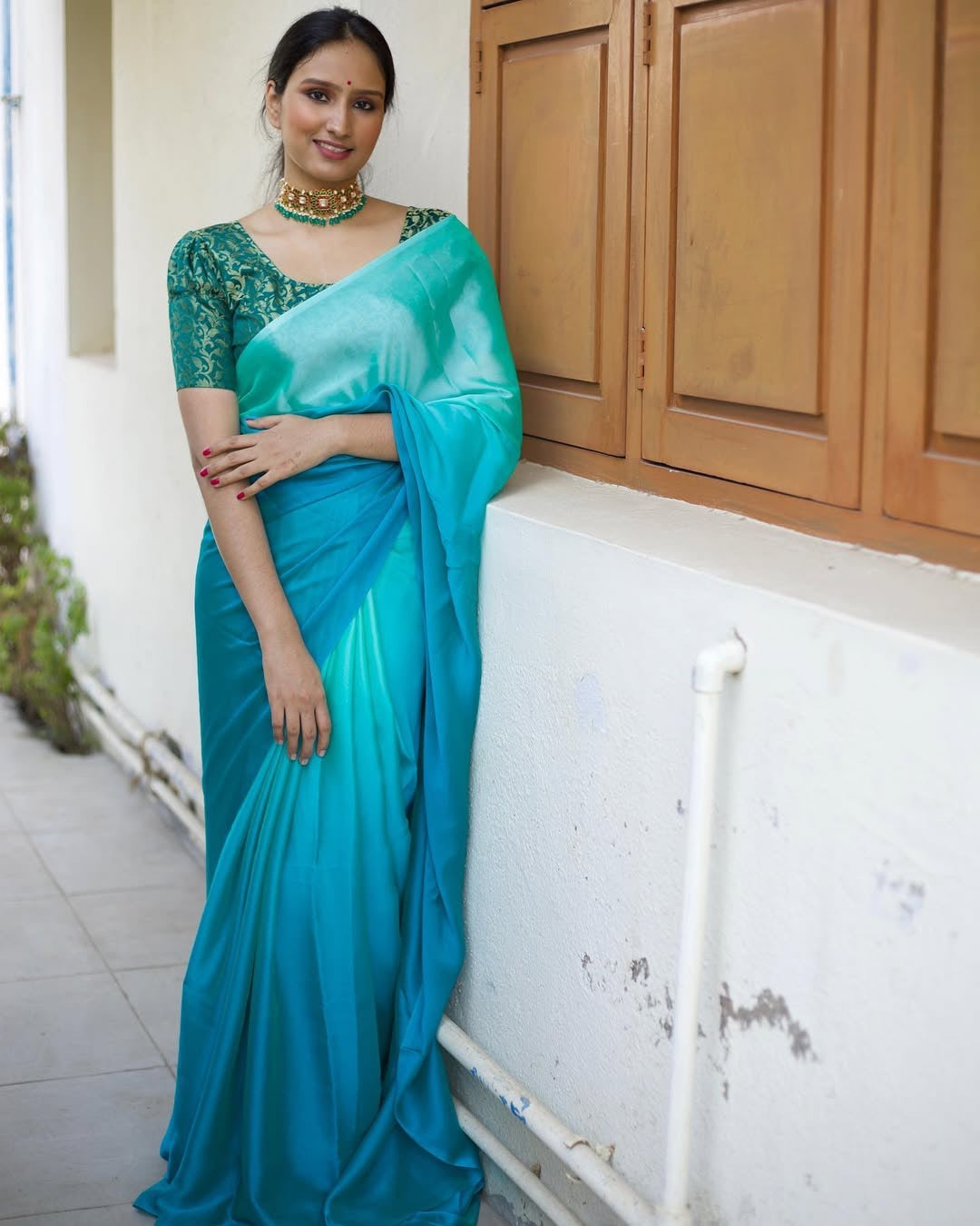 Dual shaded saree-Green