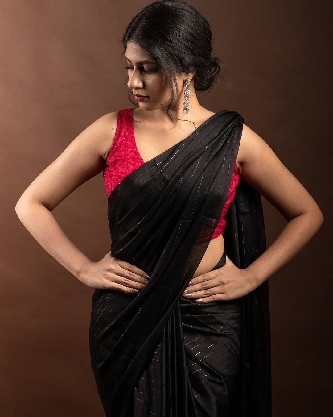 Zari Chiffon saree and stitched blouse-Black